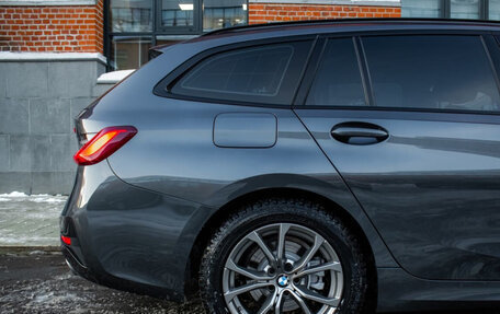 BMW 3 серия, 2019 год, 3 050 000 рублей, 12 фотография