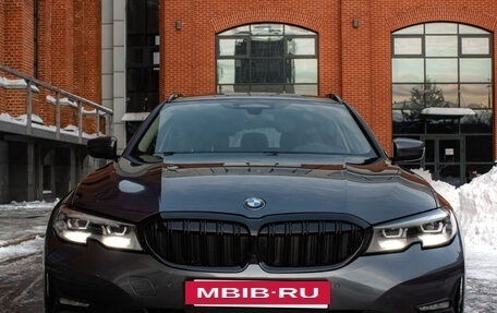 BMW 3 серия, 2019 год, 3 050 000 рублей, 5 фотография