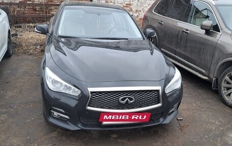 Infiniti Q50 I рестайлинг, 2015 год, 2 070 000 рублей, 2 фотография