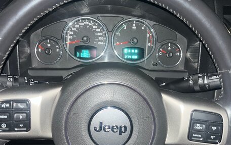 Jeep Cherokee, 2012 год, 1 900 000 рублей, 11 фотография
