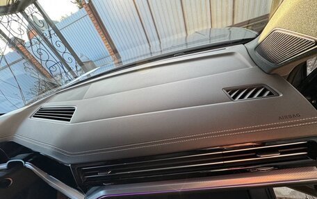 Volkswagen Touareg III, 2022 год, 10 850 000 рублей, 12 фотография