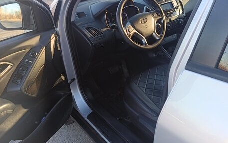 Hyundai ix35 I рестайлинг, 2010 год, 1 100 000 рублей, 7 фотография