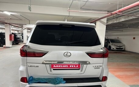 Lexus LX III, 2017 год, 8 100 000 рублей, 7 фотография