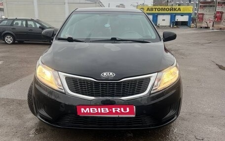 KIA Rio III рестайлинг, 2014 год, 895 000 рублей, 1 фотография