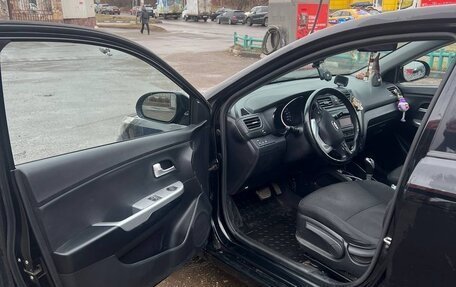 KIA Rio III рестайлинг, 2014 год, 895 000 рублей, 26 фотография