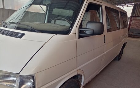 Volkswagen Transporter T4, 1994 год, 330 000 рублей, 1 фотография
