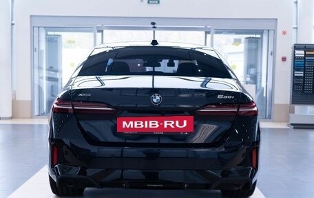 BMW 5 серия, 2024 год, 10 700 000 рублей, 6 фотография