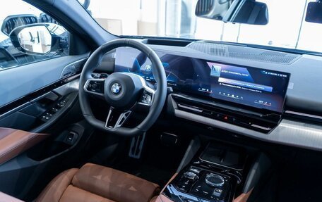 BMW 5 серия, 2024 год, 10 700 000 рублей, 17 фотография