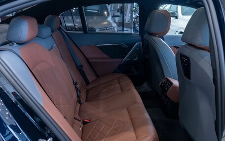 BMW 5 серия, 2024 год, 10 700 000 рублей, 20 фотография