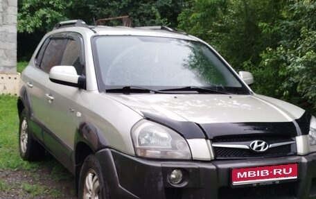 Hyundai Tucson III, 2007 год, 890 000 рублей, 1 фотография