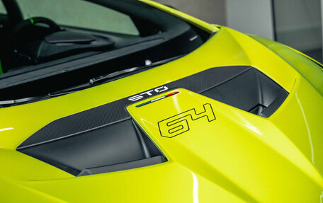Lamborghini Huracán, 2022 год, 41 800 000 рублей, 12 фотография