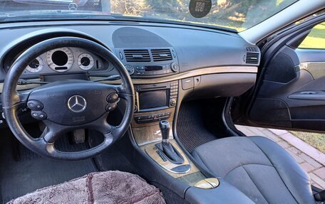 Mercedes-Benz E-Класс, 2008 год, 1 300 000 рублей, 2 фотография