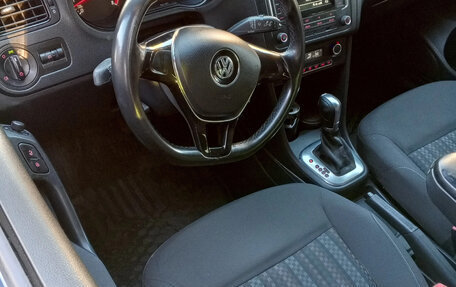 Volkswagen Polo VI (EU Market), 2018 год, 1 050 000 рублей, 5 фотография