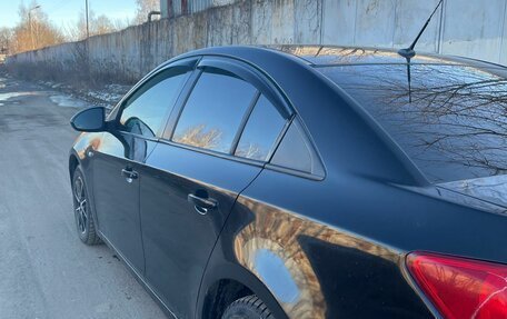 Chevrolet Cruze II, 2010 год, 600 000 рублей, 10 фотография