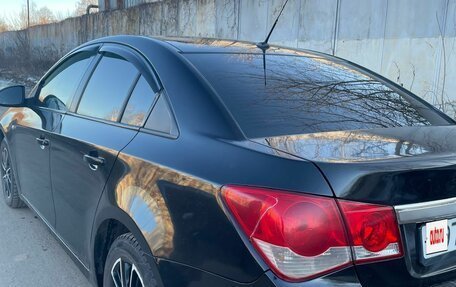 Chevrolet Cruze II, 2010 год, 600 000 рублей, 6 фотография