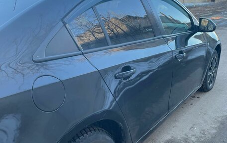 Chevrolet Cruze II, 2010 год, 600 000 рублей, 18 фотография