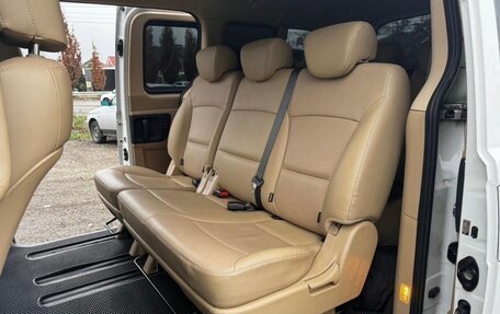 Hyundai H-1 II рестайлинг, 2021 год, 3 600 000 рублей, 5 фотография