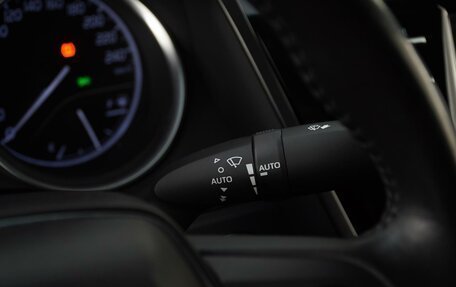 Toyota Camry, 2019 год, 2 750 000 рублей, 16 фотография