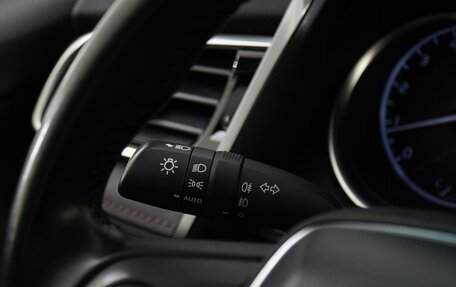 Toyota Camry, 2019 год, 2 750 000 рублей, 13 фотография