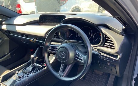 Mazda 3, 2020 год, 1 290 000 рублей, 20 фотография