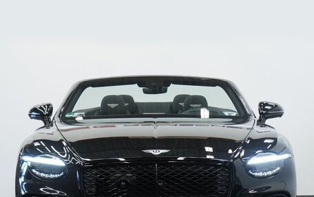 Bentley Continental GT, 2025 год, 44 000 000 рублей, 5 фотография