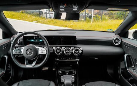 Mercedes-Benz CLA, 2020 год, 4 200 000 рублей, 18 фотография