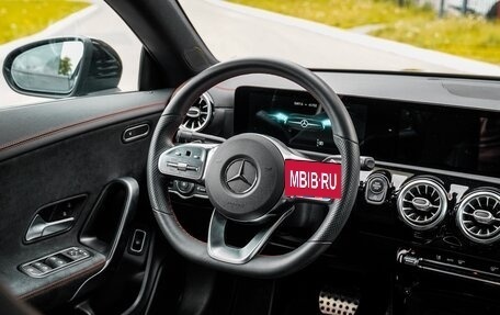 Mercedes-Benz CLA, 2020 год, 4 200 000 рублей, 21 фотография