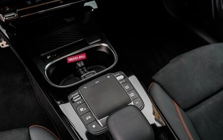 Mercedes-Benz CLA, 2020 год, 4 200 000 рублей, 28 фотография