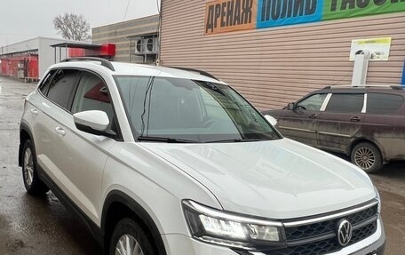 Volkswagen Taos, 2021 год, 2 550 000 рублей, 4 фотография