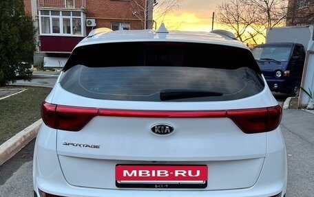 KIA Sportage IV рестайлинг, 2017 год, 2 390 000 рублей, 3 фотография