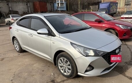 Hyundai Solaris II рестайлинг, 2020 год, 1 200 000 рублей, 2 фотография