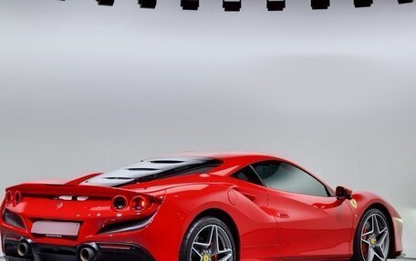 Ferrari F8, 2021 год, 24 385 000 рублей, 4 фотография