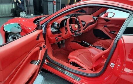 Ferrari F8, 2021 год, 24 385 000 рублей, 6 фотография