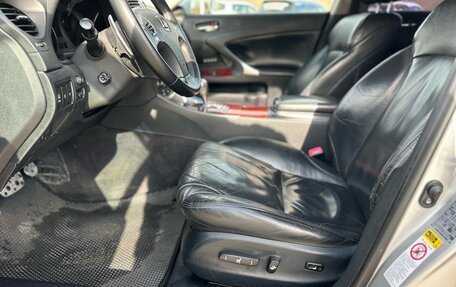 Lexus IS II рестайлинг 2, 2007 год, 1 250 000 рублей, 13 фотография