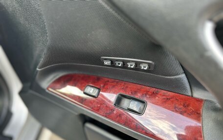 Lexus IS II рестайлинг 2, 2007 год, 1 250 000 рублей, 22 фотография