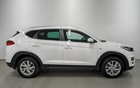 Hyundai Tucson III, 2020 год, 2 390 000 рублей, 4 фотография