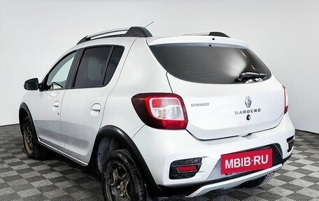 Renault Sandero II рестайлинг, 2015 год, 789 000 рублей, 8 фотография