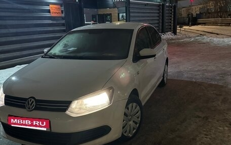 Volkswagen Polo VI (EU Market), 2014 год, 847 000 рублей, 4 фотография