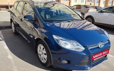 Ford Focus III, 2014 год, 825 000 рублей, 3 фотография