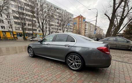 Mercedes-Benz E-Класс, 2019 год, 5 050 000 рублей, 10 фотография