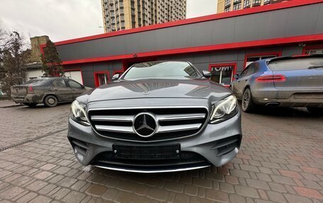Mercedes-Benz E-Класс, 2019 год, 5 050 000 рублей, 8 фотография