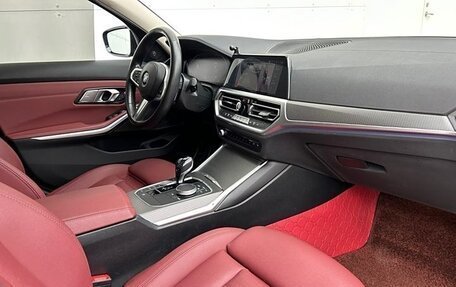 BMW 3 серия, 2021 год, 3 100 500 рублей, 13 фотография
