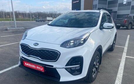 KIA Sportage IV рестайлинг, 2019 год, 2 370 000 рублей, 1 фотография