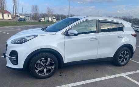 KIA Sportage IV рестайлинг, 2019 год, 2 370 000 рублей, 4 фотография