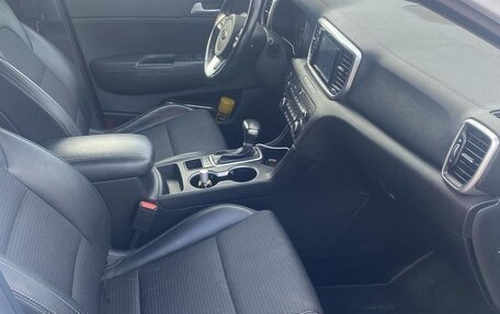 KIA Sportage IV рестайлинг, 2019 год, 2 370 000 рублей, 13 фотография