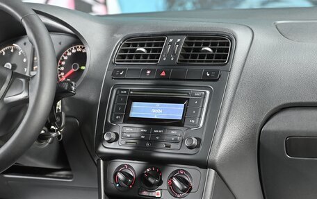 Volkswagen Polo VI (EU Market), 2017 год, 945 000 рублей, 10 фотография