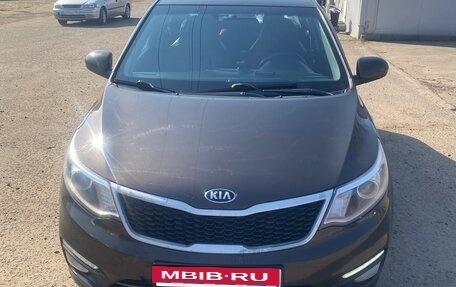 KIA Rio III рестайлинг, 2016 год, 950 000 рублей, 4 фотография