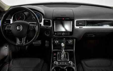 Volkswagen Touareg III, 2013 год, 2 650 000 рублей, 17 фотография