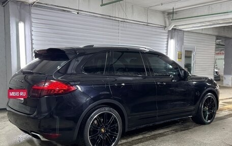 Porsche Cayenne III, 2011 год, 2 850 000 рублей, 27 фотография