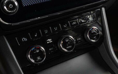 Skoda Superb III рестайлинг, 2019 год, 2 679 000 рублей, 18 фотография